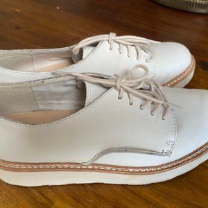 Clarks Women's dress shoes